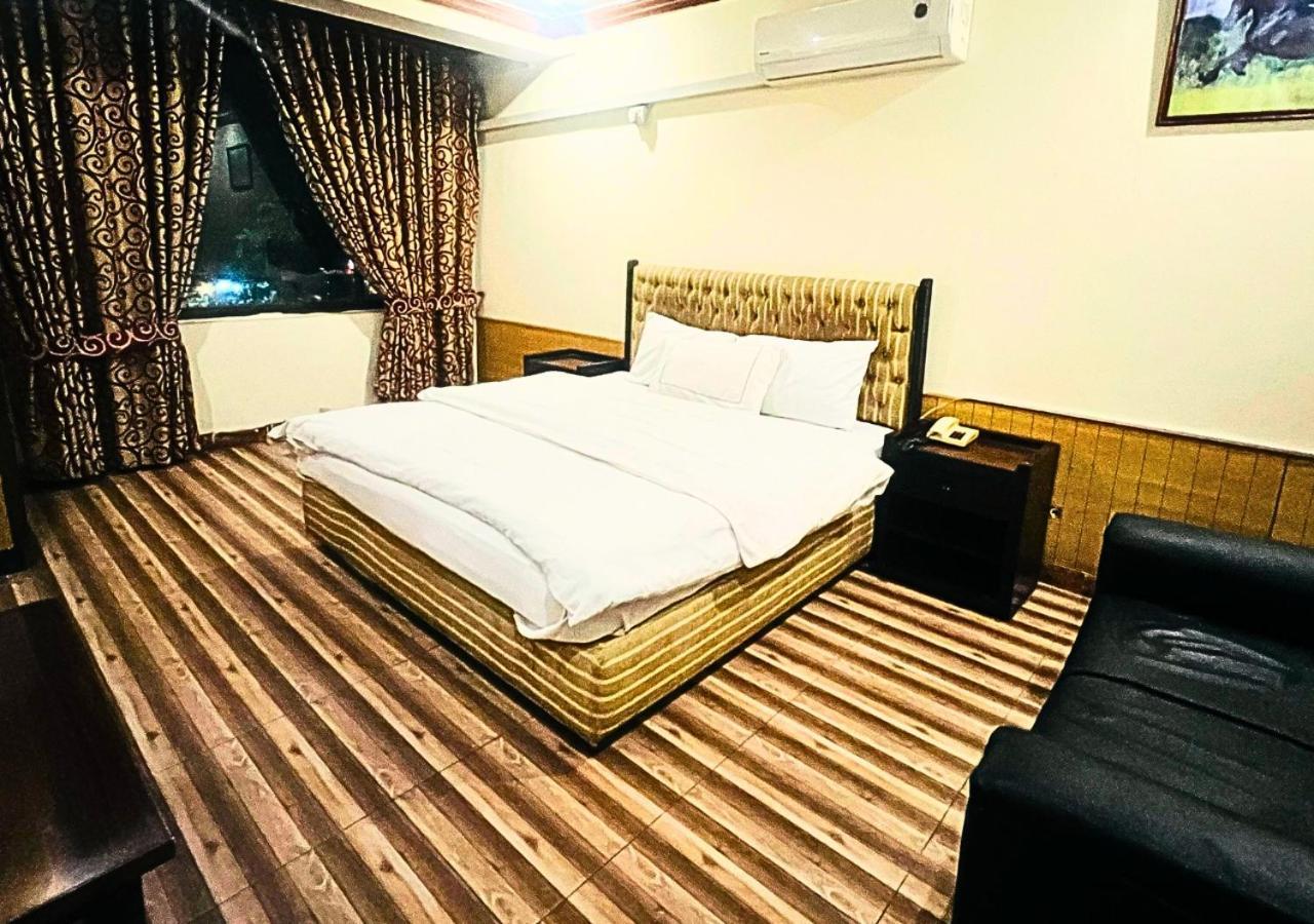 New Islamabad Hotel Exterior foto